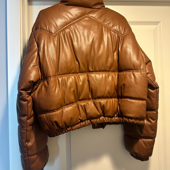 Zara Women's Brown Puffer Jacket - Picture 5 of 5